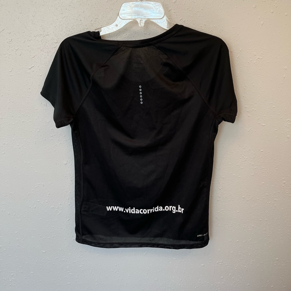 NIKE Shirt - Picture 3 of 5